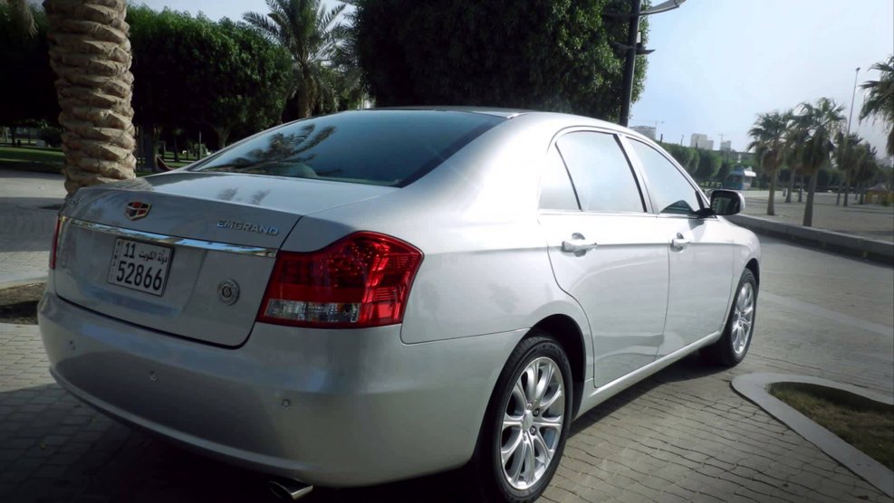 Geely m Grand 8