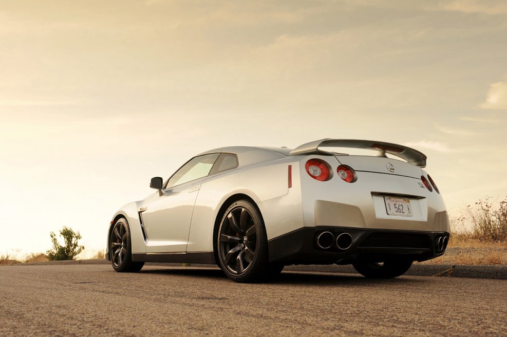 Nissan gt-r, 2010
