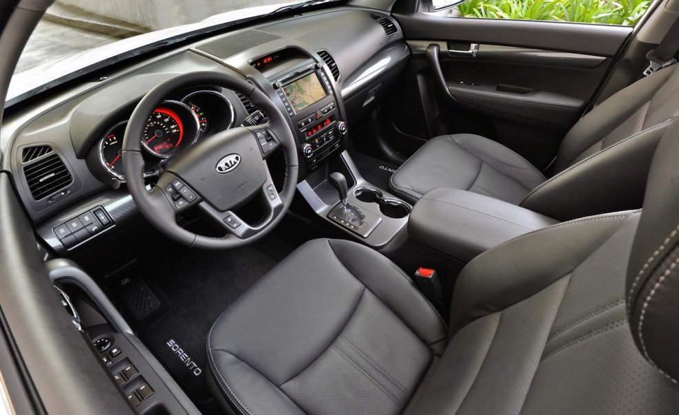 Sorento 2011 салон