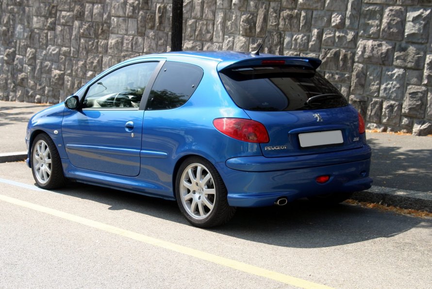Peugeot 206 2001 купе