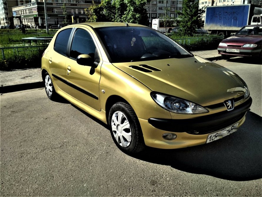 Peugeot 206 спойлер