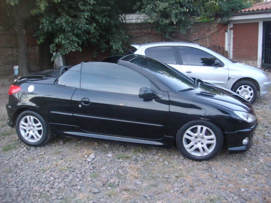 Peugeot 206 черный хэтчбек