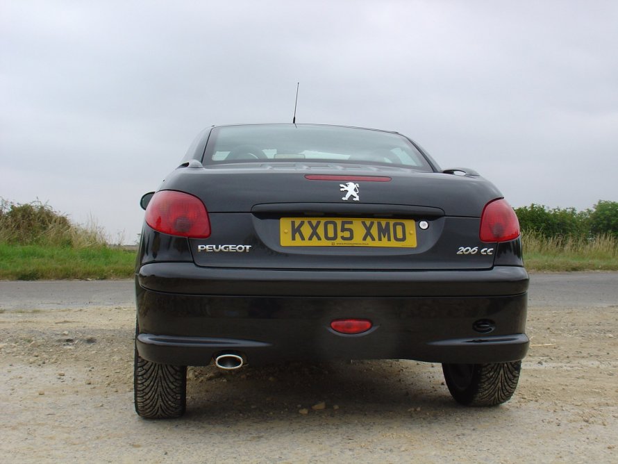 Peugeot 206 GTI stance