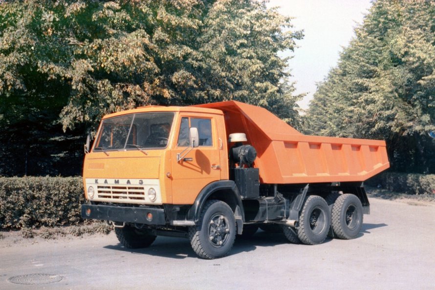 Грузовик КАМАЗ 5511