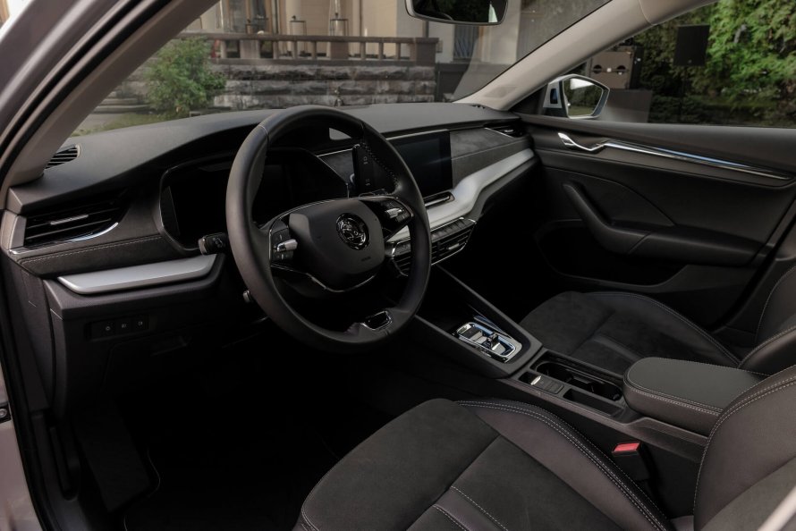 Новая Skoda Octavia 2020 салон