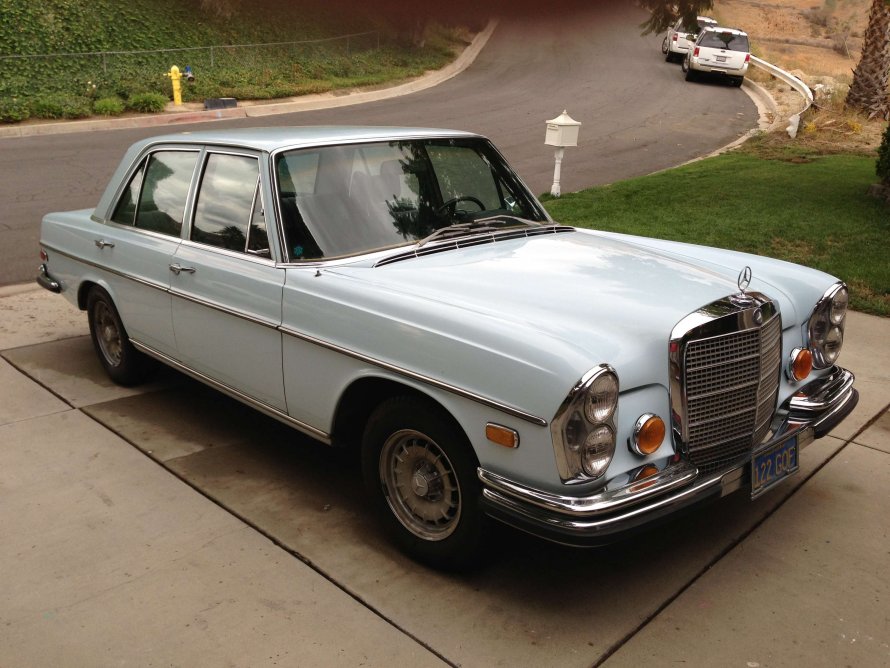 Мерседес Бенц 280 se