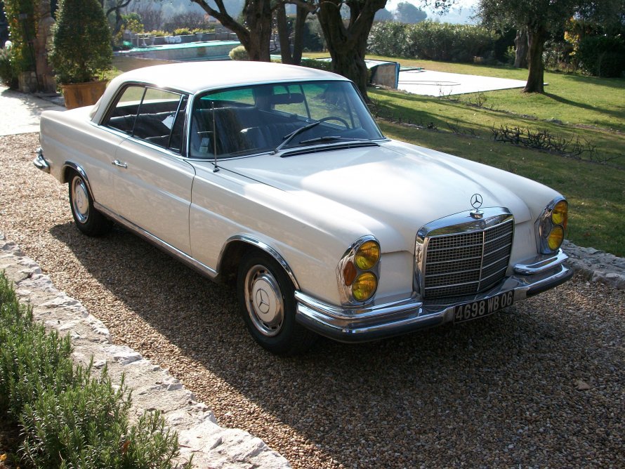 Mercedes w111 Coupe