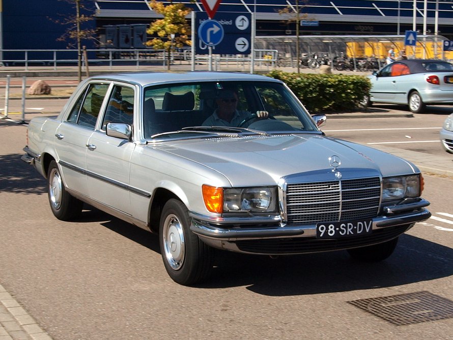 Мерседес Бенц w116