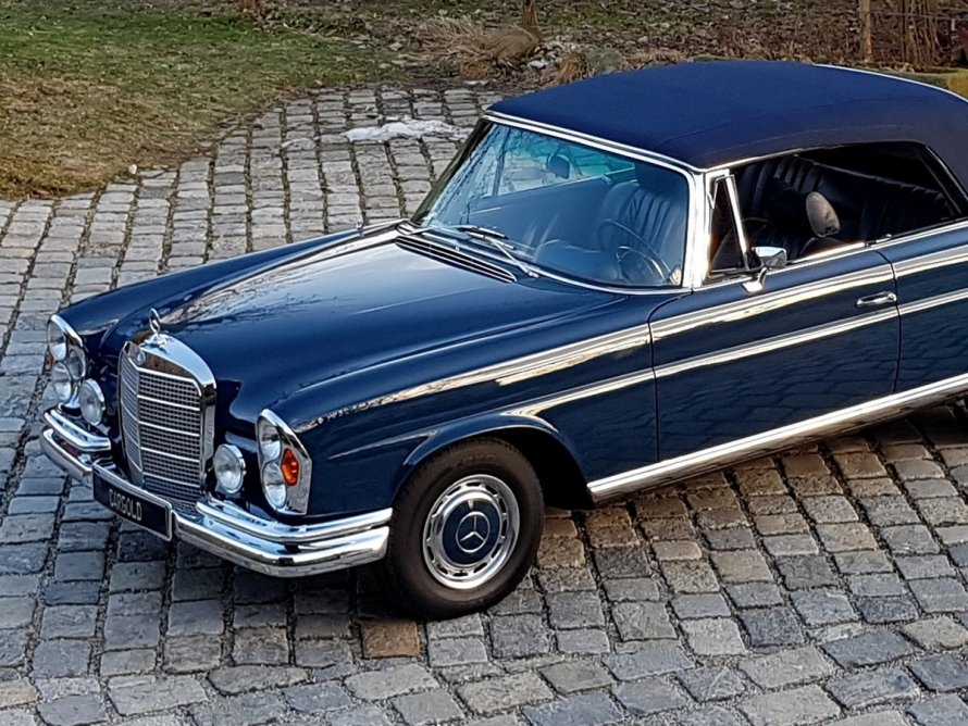 1973 Mercedes-Benz 280