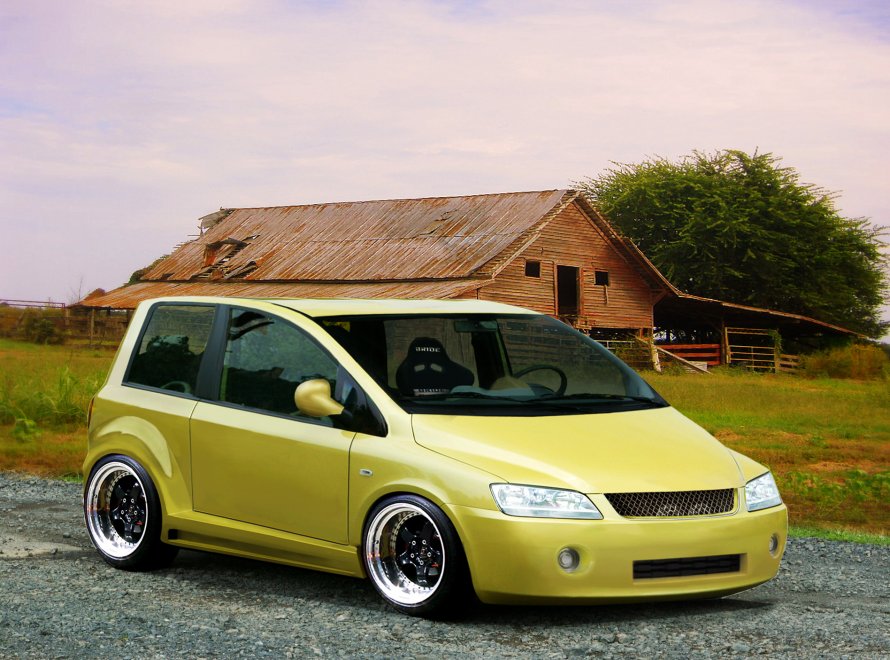 Fiat Multipla stance