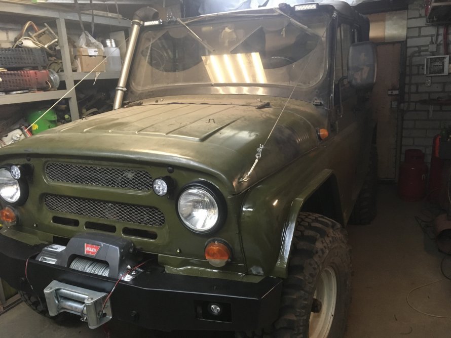 УАЗ 31512 веткоотбойник