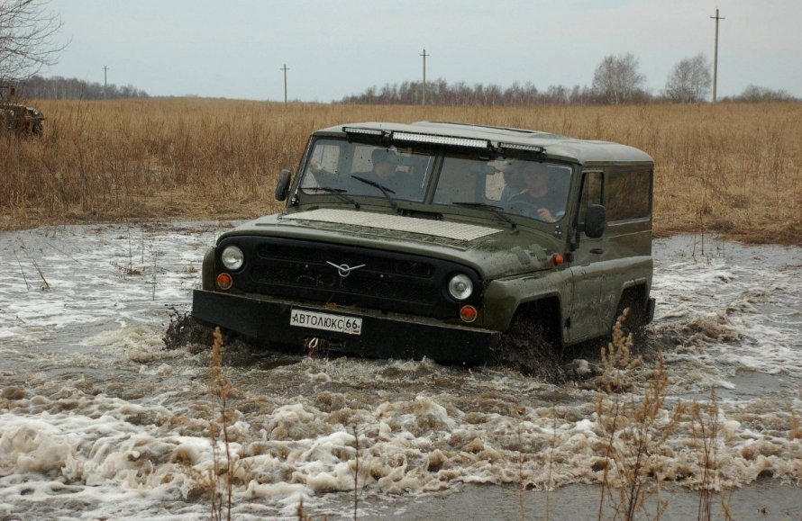 Широкий УАЗ 469