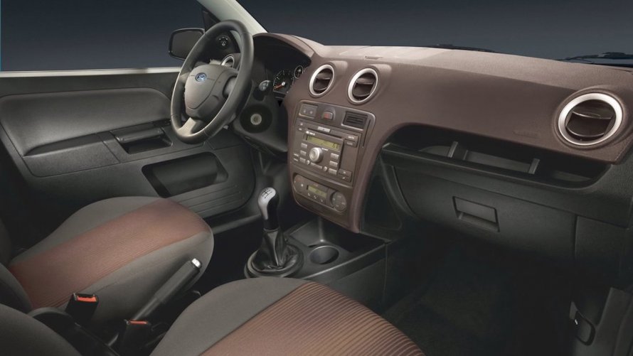 Ford Fusion 2005 салон