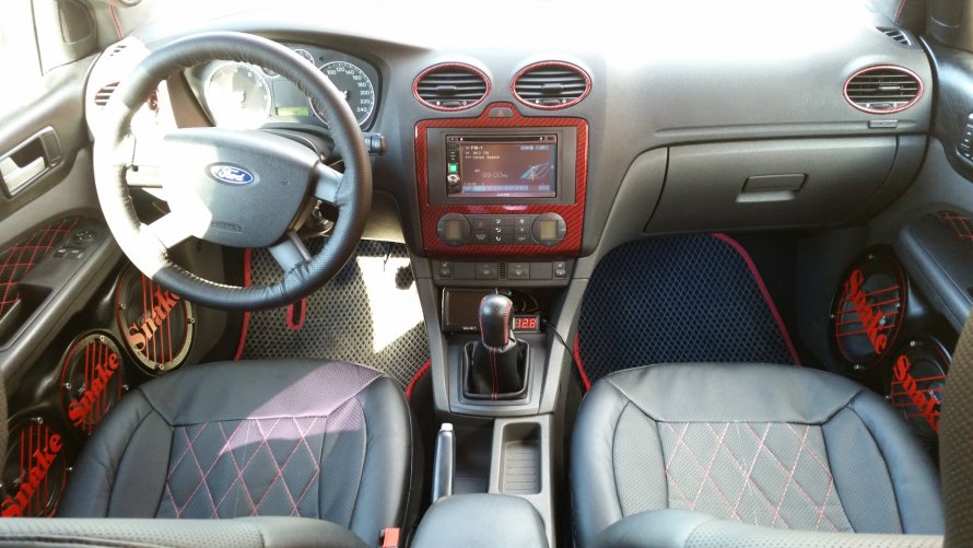 Ford Focus 2 перешив салона