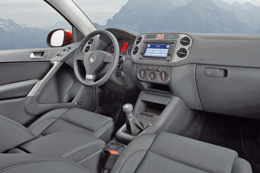 Volkswagen Tiguan 2008 салон