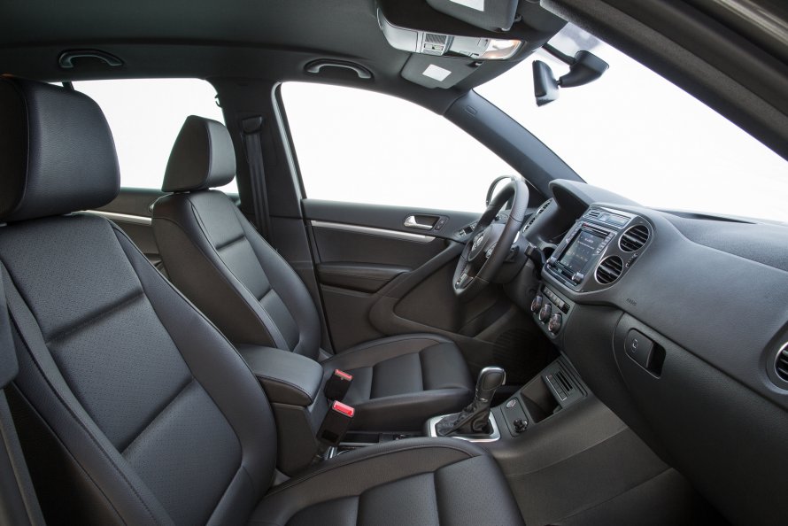 VW Tiguan 2015 салон