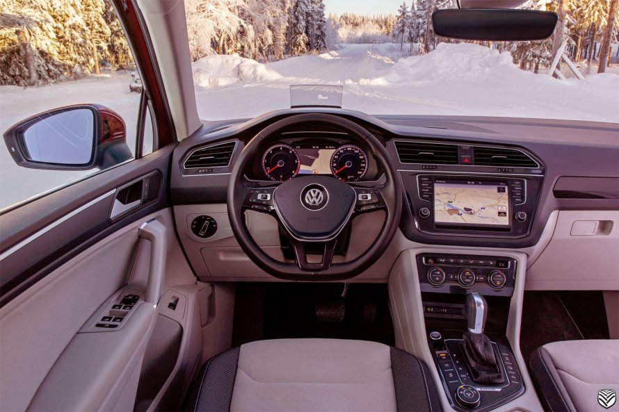 Volkswagen Тигуан 2019 салон