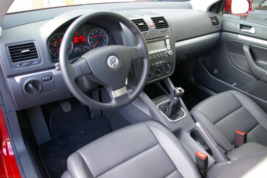 Volkswagen Jetta 5 салон