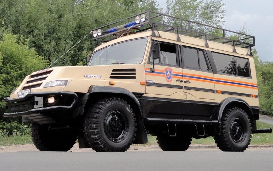 Внедорожник КАМАЗ Бархан