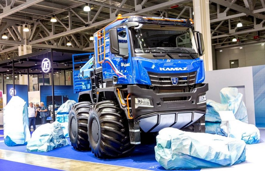 КАМАЗ Арктика 8х8 2019