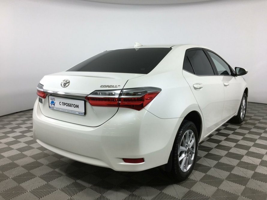 Toyota Corolla 160