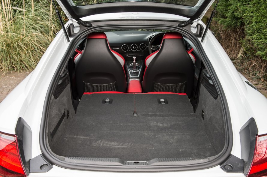 Audi TT 8s багажник