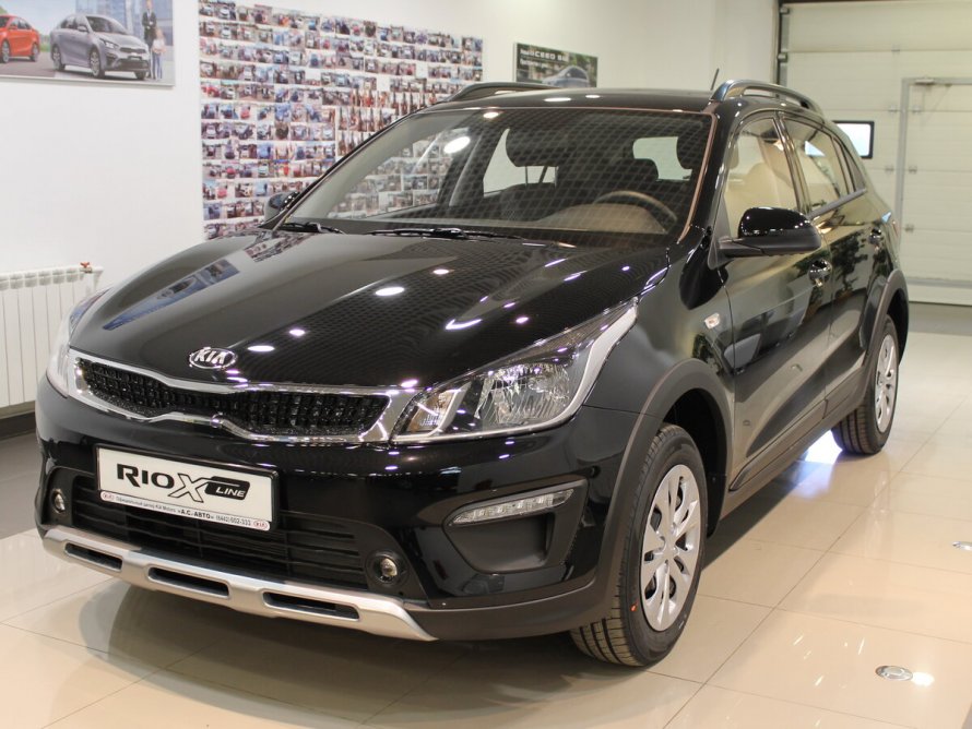 Kia Rio x-line 2019 черный