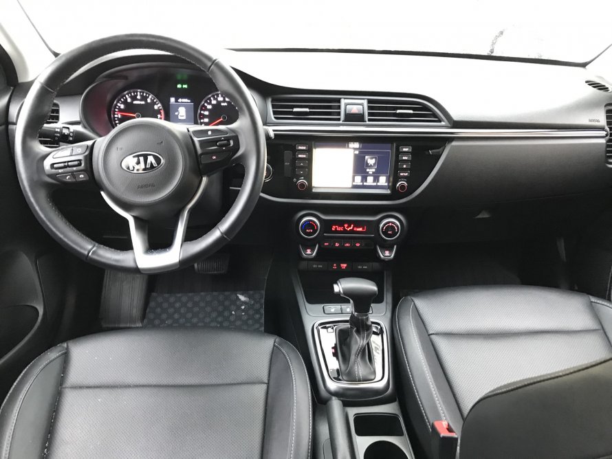 Kia Rio XLINE салон