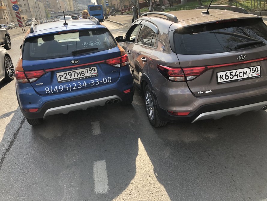 Kia Rio x-line каршеринг