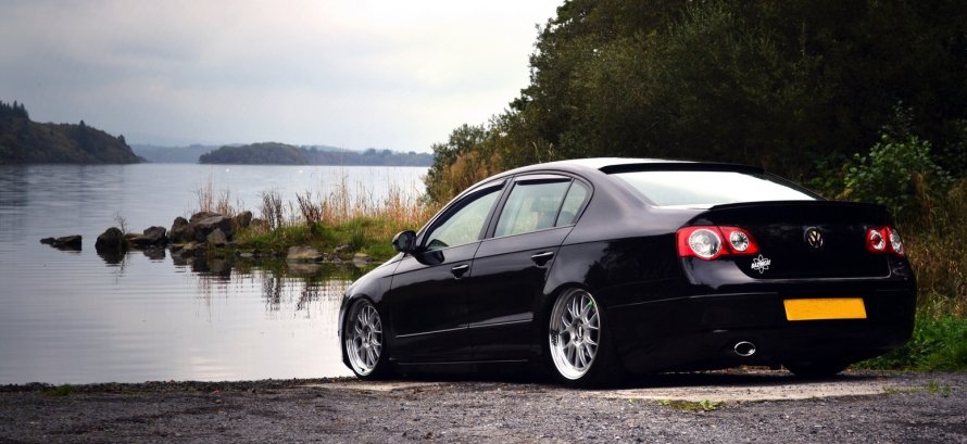 Volkswagen Passat b6 stance