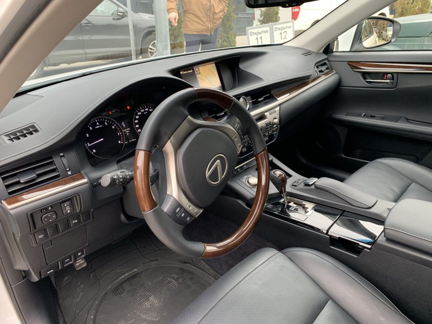 Lexus es 250 салон