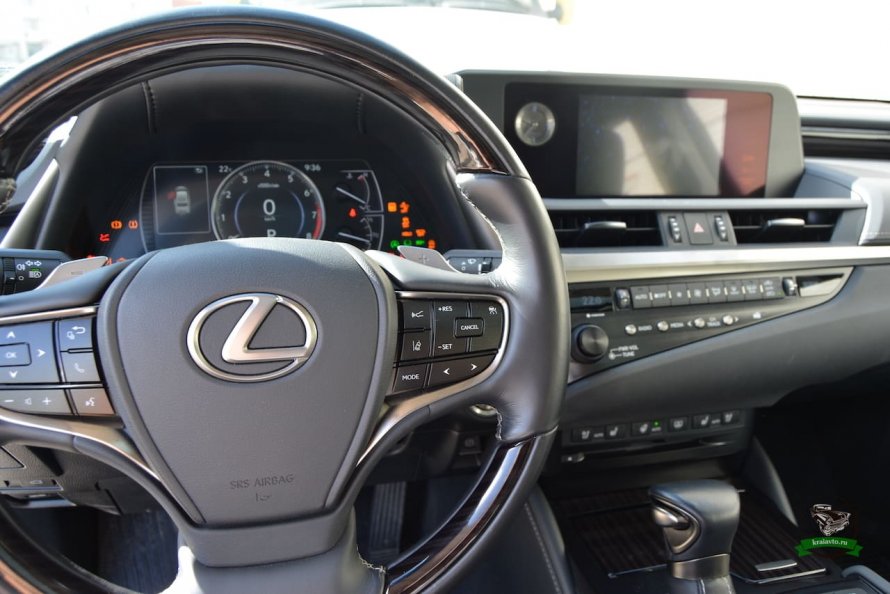 Lexus es 250 2020 салон