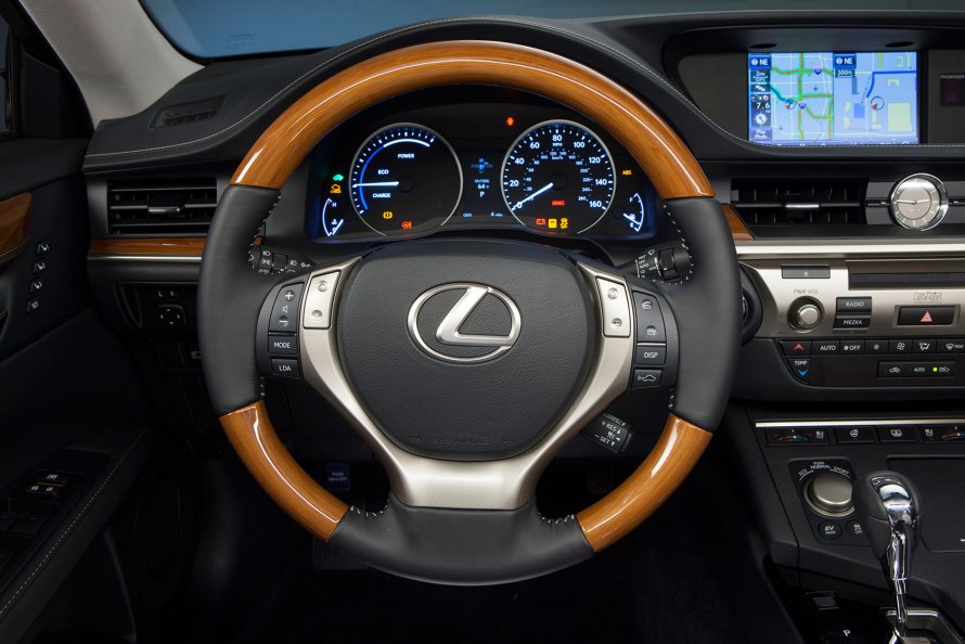 Lexus es 300h