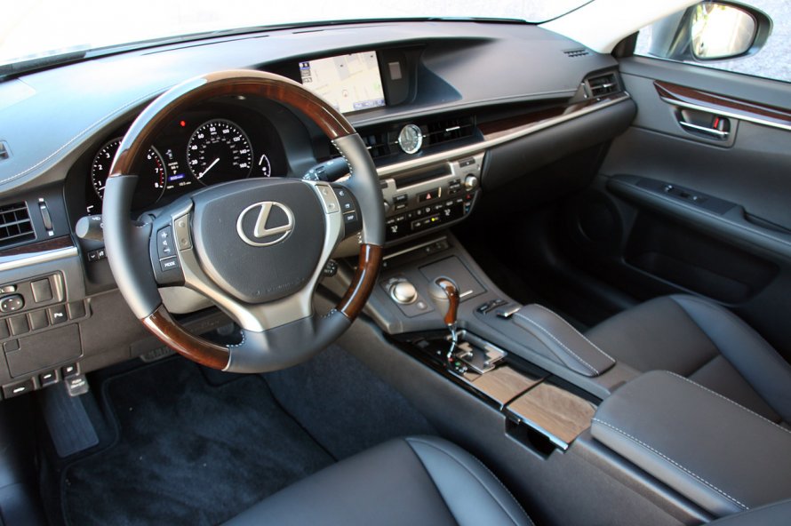 Лексус es 350 салон