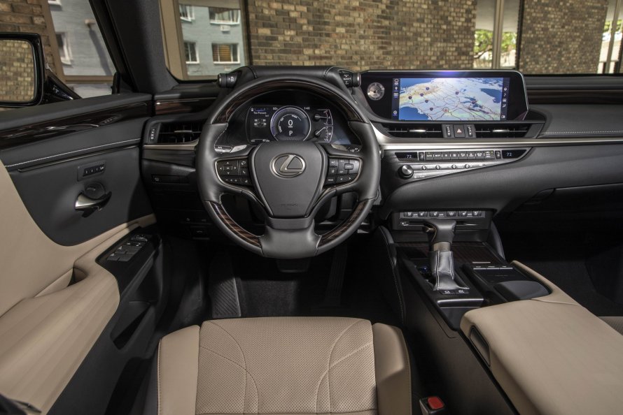 Lexus es 250 2019 салон