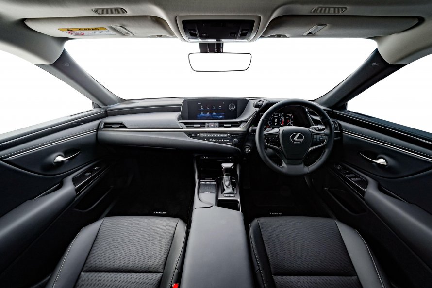 Lexus es 250 2018