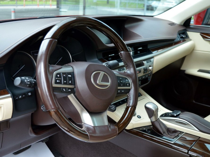 Lexus es 200 салон