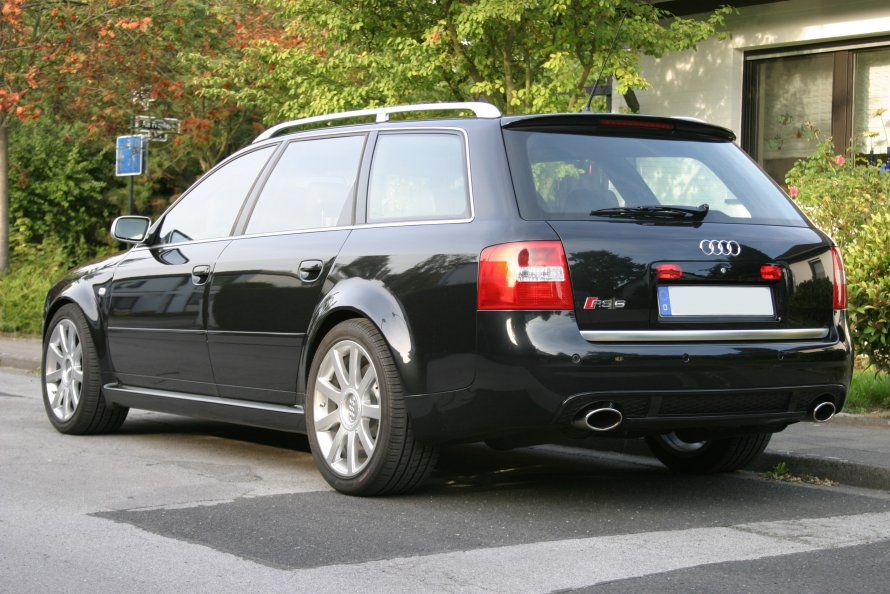 Ауди rs6 2003