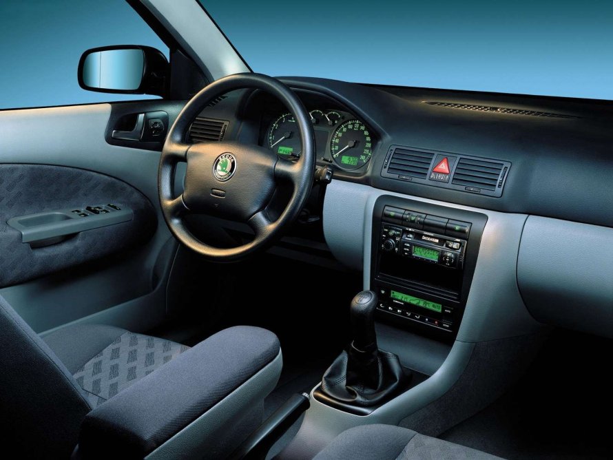 Skoda Octavia a4 Tour 1.8
