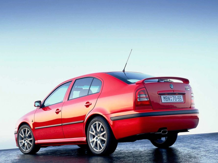Škoda Octavia Tour RS