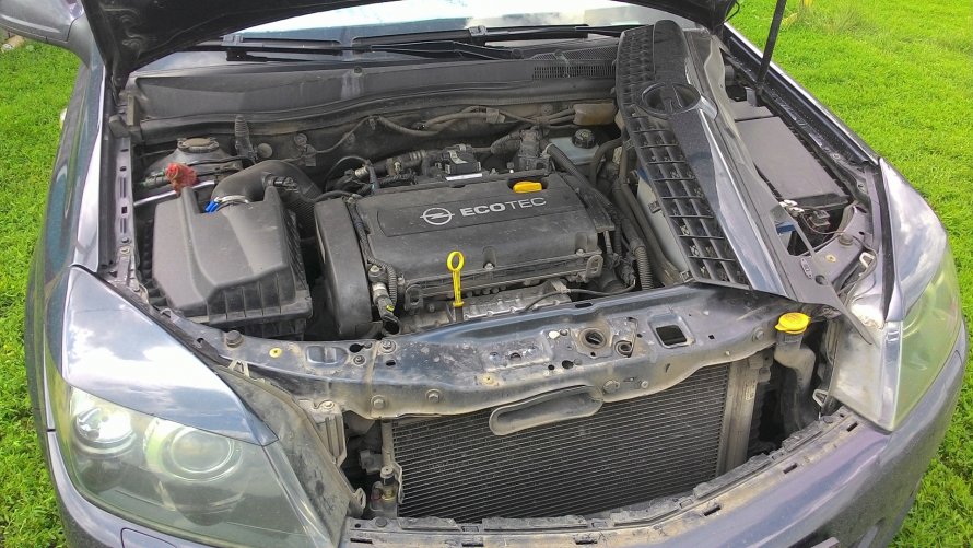 Opel Astra h GTC под капотом