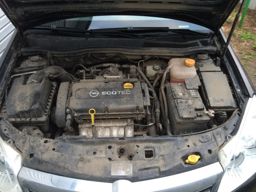 Opel Astra h под капотом