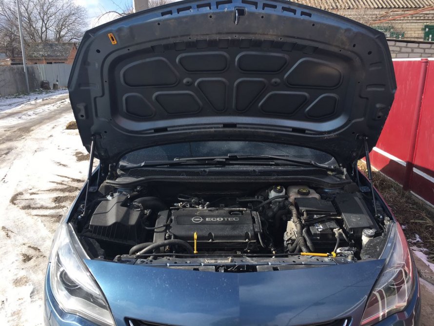 Газовая упора капота Opel Astra 1.6 2007