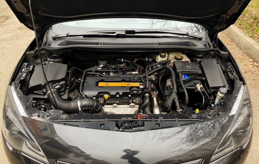 Astra j 1.6 под капотом