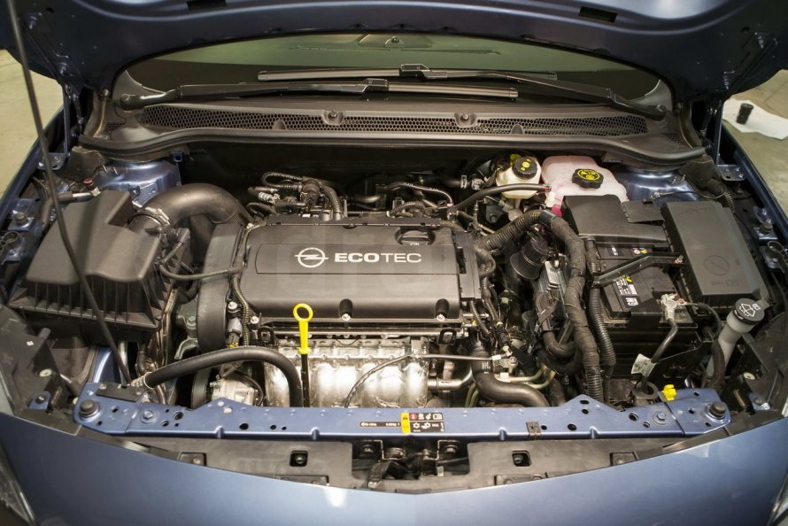 Opel Astra j a16xer
