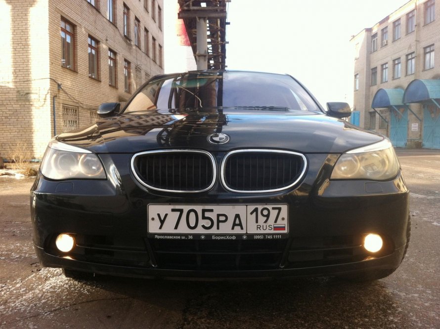 БМВ 5 Лисичка