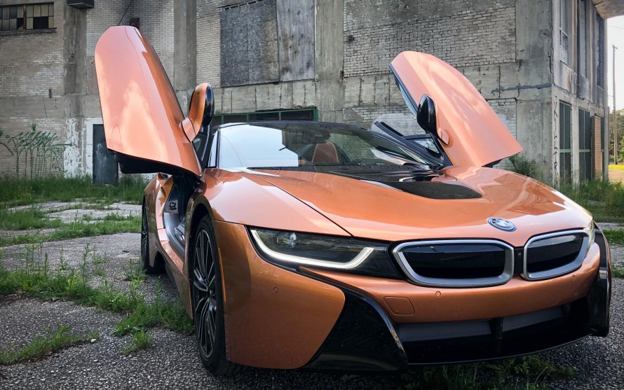BMW m1 i8
