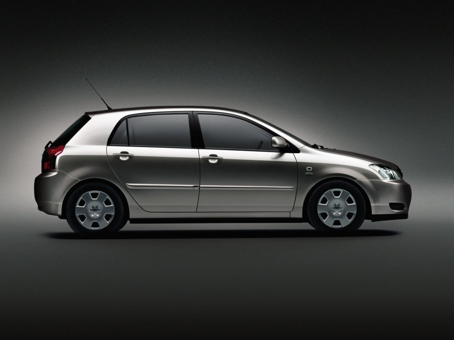 Toyota Corolla e120 хэтчбек