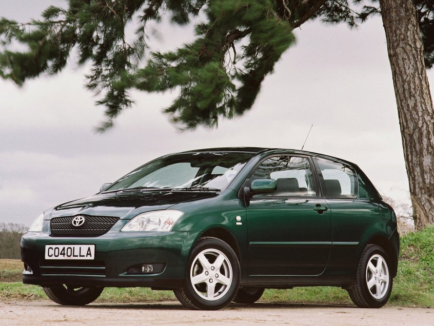 Toyota Corolla 2006 хэтчбек