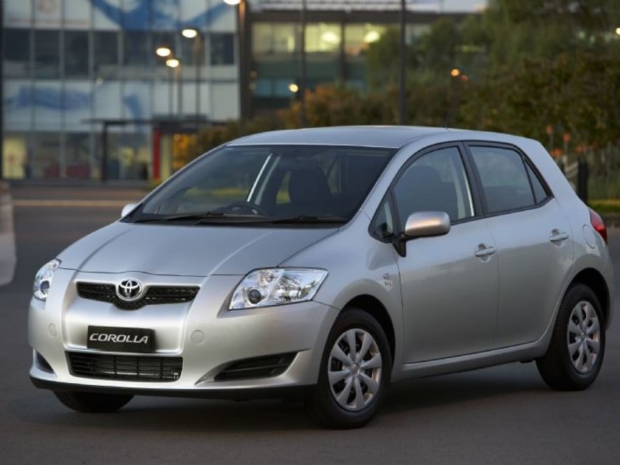 Toyota Corolla 2008 хэтчбек